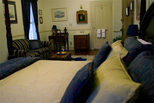 The Kenwood Oldest Bed And Breakfast, St Augustine Historic District Alojamento de Acomodação e Pequeno-almoço 3*