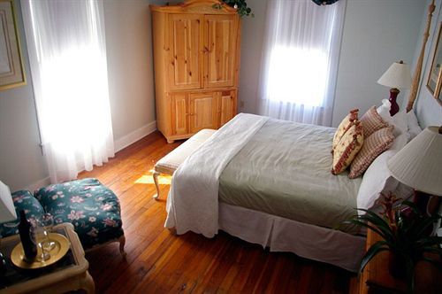 Couette-café The Kenwood Oldest Bed And Breakfast, St Augustine Historic District 3*