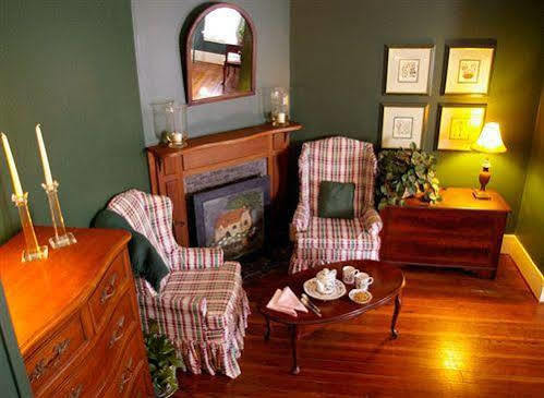 Couette-café The Kenwood Oldest Bed And Breakfast, St Augustine Historic District